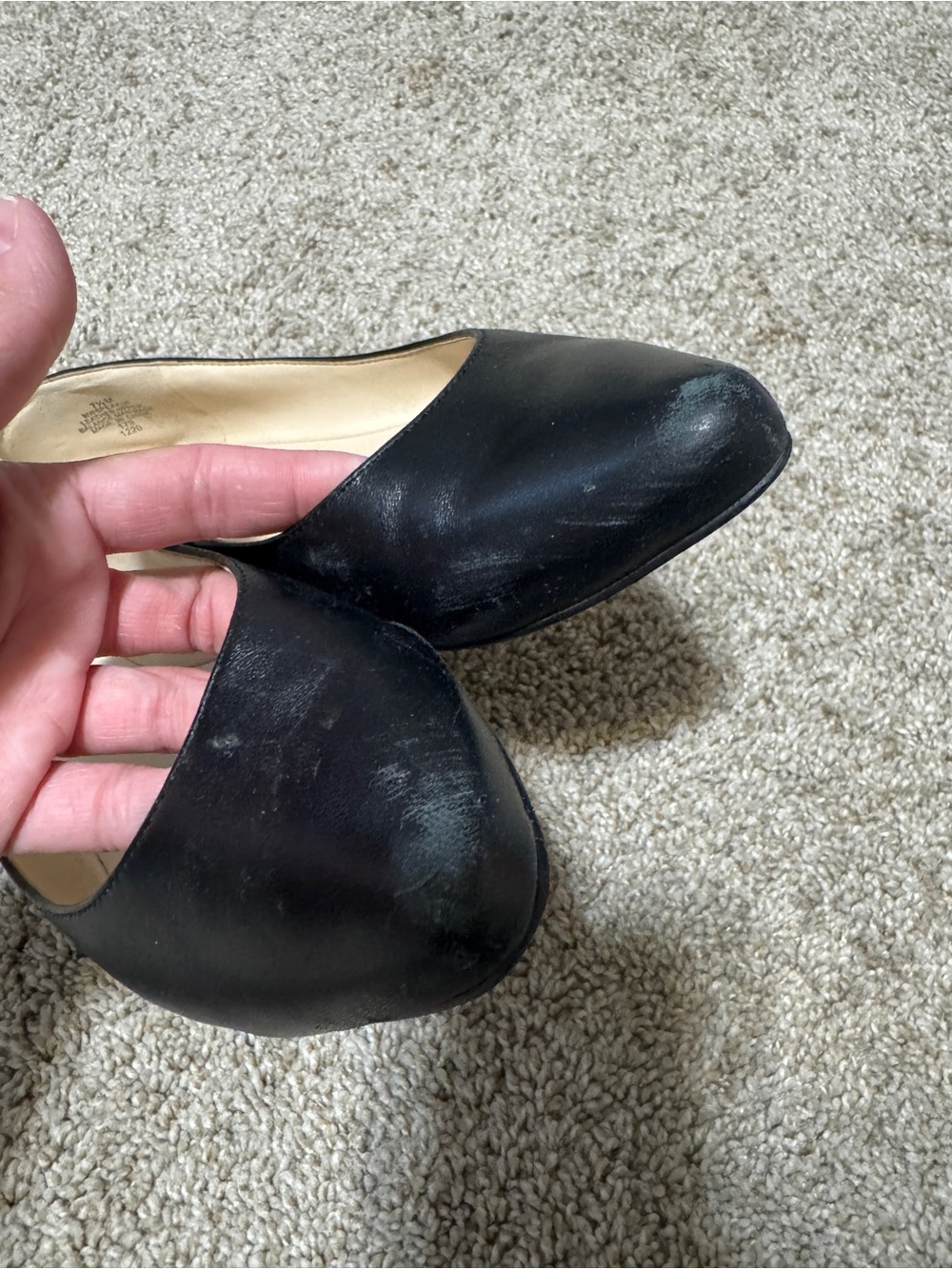 7.5 Nine West Women's Black Pointed Almond Toe Flats with box - Picture 3 of 7